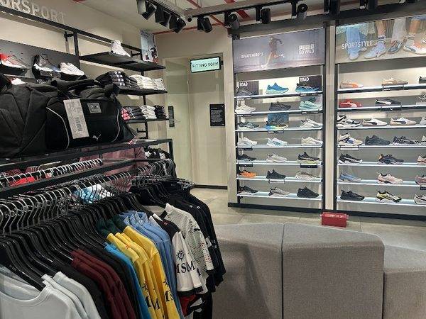 PUMA Store