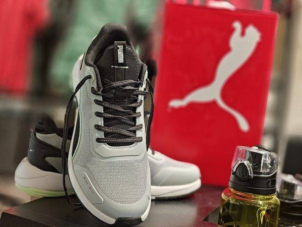 PUMA Store